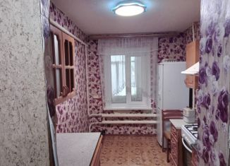 Продаю 3-комнатную квартиру, 57 м2, село Дмитриево-Помряскино, улица Мира, 7