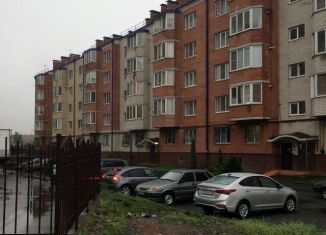 Сдам в аренду 2-ком. квартиру, 70 м2, Владикавказ, Московская улица, 53, 8-й микрорайон