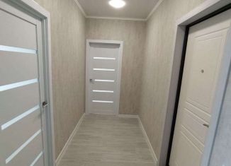 Продажа 2-ком. квартиры, 60 м2, Барнаул, ЖК Лапландия, Павловский тракт, 168