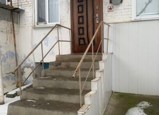 Продается двухкомнатная квартира, 39.6 м2, Моздок, Надтеречная улица, 12