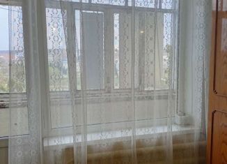 Продается двухкомнатная квартира, 45 м2, Шебекино, улица Шумилова, 20