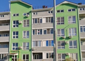 Продажа 2-ком. квартиры, 42 м2, Краснодар, Беговая улица, 56к2, Беговая улица