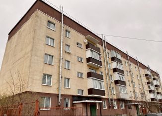 Продам однокомнатную квартиру, 36 м2, посёлок Первое Мая, Центральная улица, 2А