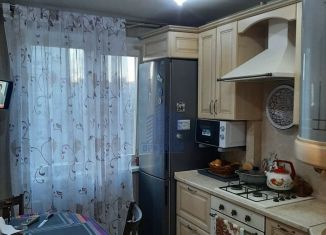 3-комнатная квартира на продажу, 68 м2, Чебоксары, улица Кадыкова, 26