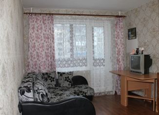 Продается 2-комнатная квартира, 47.2 м2, Мурманск, улица Капитана Копытова