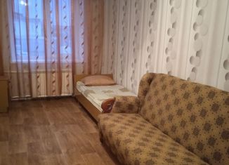 2-ком. квартира в аренду, 46 м2, Урюпинск, проспект Ленина, 72