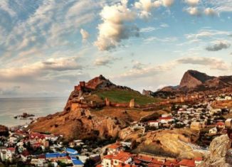 Продам 1-ком. квартиру, 33.7 м2, Судак, улица Айвазовского, 4/2