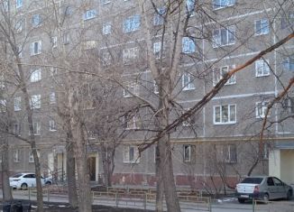 Сдается в аренду 2-комнатная квартира, 48 м2, Екатеринбург, Советская улица, 55, Советская улица