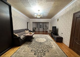 Дом на продажу, 220 м2, Махачкала, улица Цахая Макаева, 97В
