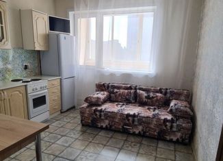 Сдается в аренду 1-комнатная квартира, 38 м2, Иркутск, улица Пискунова, 131/1, ЖК Высота