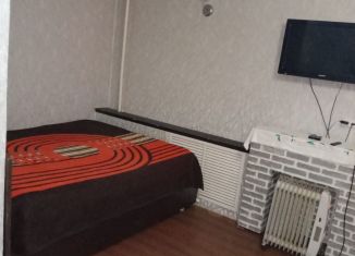 Сдам 2-комнатную квартиру, 45 м2, Астрахань, улица Николая Островского, 156к2