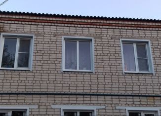 Продается 2-комнатная квартира, 38.7 м2, село Лиман, улица Ленина