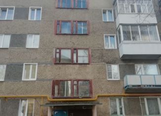 Однокомнатная квартира на продажу, 29 м2, поселок городского типа Междуреченск, улица ЖБК, 12