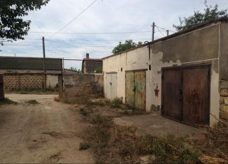 Продажа гаража, 30 м2, село Уютное, улица Петра Николаева, 13