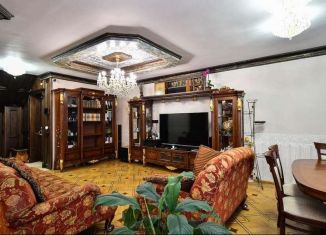 Продается 5-комнатная квартира, 340 м2, Красноярск, улица Молокова, 1к3