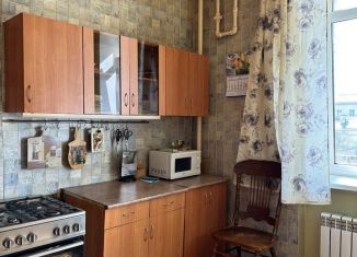 Продаю 2-ком. квартиру, 53 м2, Санкт-Петербург, улица Молдагуловой, 5, улица Молдагуловой