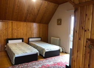 Сдаю однокомнатную квартиру, 50 м2, Сочи, Фермерская улица, 37, микрорайон Энергетик-Изумруд