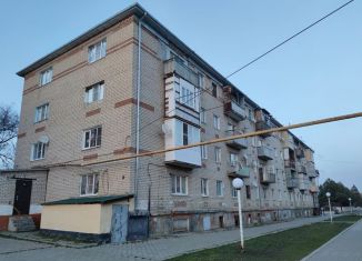1-комнатная квартира на продажу, 33 м2, поселок Кавказский, улица Гагарина, 12