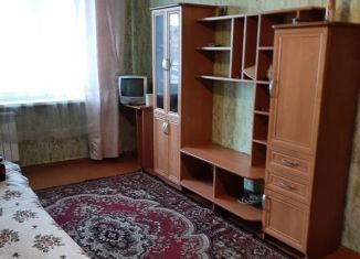 Сдается четырехкомнатная квартира, 58.2 м2, Иркутская область, Севастопольская улица, 251