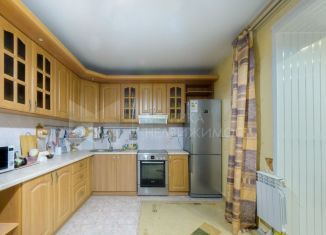 Продам 3-комнатную квартиру, 122 м2, Тюменская область, Олимпийская улица, 10