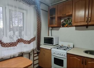 Продаю 2-комнатную квартиру, 40.5 м2, Смоленская область, улица Карбышева, 8
