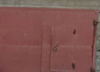 Продаю гараж, 30 м2, Мыски, Советская улица