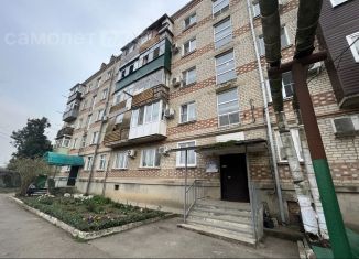Продается двухкомнатная квартира, 45 м2, станица Полтавская, улица Ленина, 213