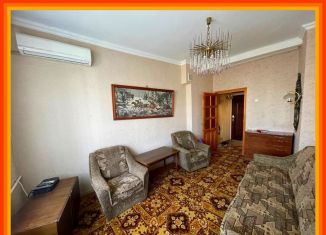 Продажа двухкомнатной квартиры, 40 м2, Таганрог, Александровская улица, 107