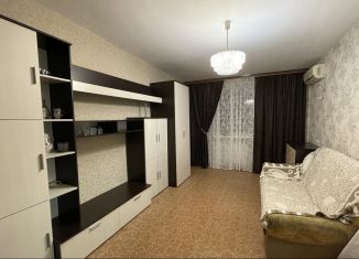 Однокомнатная квартира в аренду, 36 м2, Севастополь, проспект Юрия Гагарина, 38