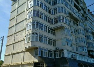 Однокомнатная квартира в аренду, 47 м2, Белореченск, улица Луначарского, 273