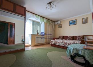 Сдается 1-комнатная квартира, 38 м2, Севастополь, проспект Генерала Острякова, 205