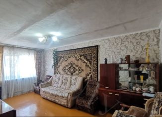 Трехкомнатная квартира в аренду, 58.9 м2, Будённовск, Новый переулок, 3