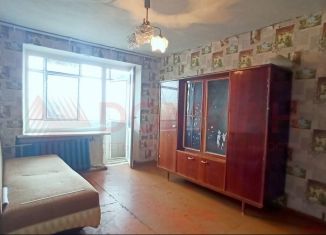 Продается трехкомнатная квартира, 51 м2, Ростовская область, проспект Ленина, 38