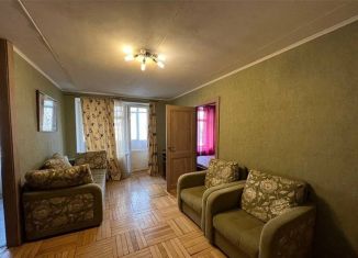 Сдается двухкомнатная квартира, 45 м2, Москва, улица Ватутина, 13к2, район Фили-Давыдково