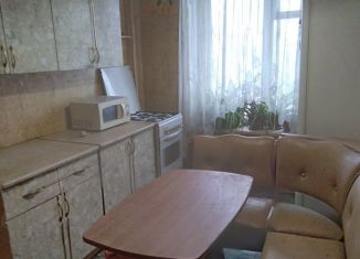 Продам двухкомнатную квартиру, 48.2 м2, Челябинск, улица Героев Танкограда, 61