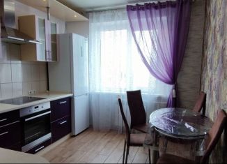 Сдаю в аренду трехкомнатную квартиру, 65.8 м2, Новосибирск, улица Тюленина, 15