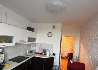 Продам двухкомнатную квартиру, 54 м2, Свердловская область, микрорайон Светлый, 5