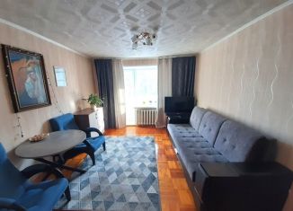 Продаю двухкомнатную квартиру, 52 м2, Зеленодольск, улица Гоголя, 57А