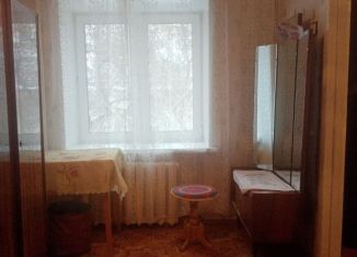 Сдается в аренду 2-комнатная квартира, 56 м2, Екатеринбург, метро Чкаловская, Университетский переулок, 3