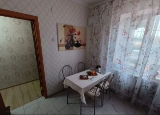 Двухкомнатная квартира в аренду, 55 м2, Таганрог, Украинский переулок, 62