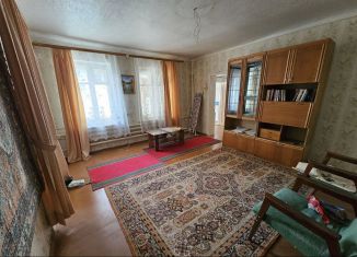 Продается двухкомнатная квартира, 55 м2, Ростовская область, улица Карла Либкнехта, 99