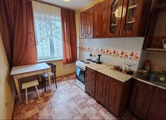 Продается двухкомнатная квартира, 42.4 м2, Новосибирск, улица Объединения, 96/1, метро Заельцовская