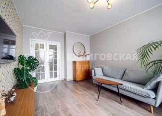 Продажа двухкомнатной квартиры, 69 м2, Екатеринбург, метро Чкаловская, улица Шаумяна, 87