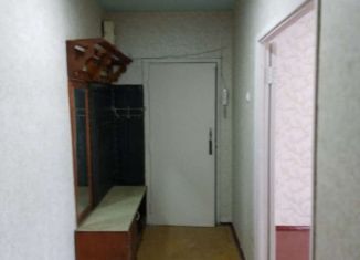 Аренда двухкомнатной квартиры, 56 м2, Челябинск, Металлургический район, улица Комаровского, 6А