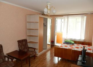 Сдам двухкомнатную квартиру, 44 м2, Белгородская область, Советская улица, 30