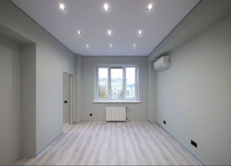 Продаю 1-ком. квартиру, 47 м2, посёлок городского типа Семендер, проспект Казбекова, 222