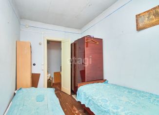 Продаю 2-комнатную квартиру, 43.3 м2, Тюменская область, проезд Геологоразведчиков, 23