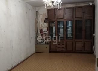 Двухкомнатная квартира на продажу, 45 м2, Тюмень, улица Котовского, 55А