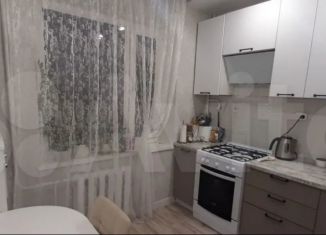 Продается двухкомнатная квартира, 48 м2, Азов, улица Чехова, 28