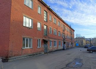 Продажа двухкомнатной квартиры, 30.7 м2, Полысаево, Волжская улица, 15